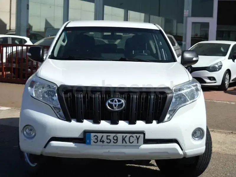 Usado Toyota Land Cruiser 177 CV (130 kW) 2017 Blanco SUV