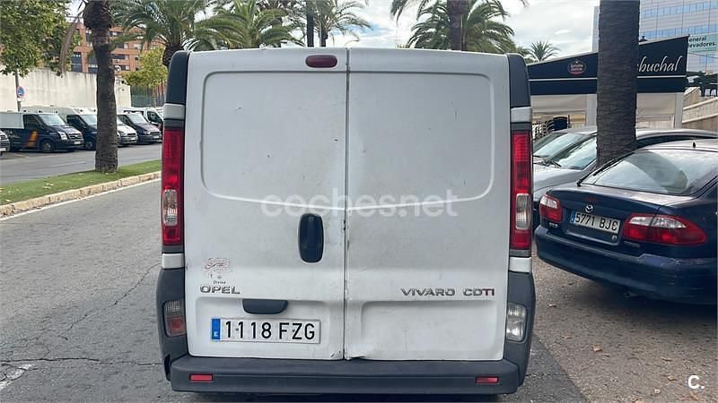 Blanco Usado 2008 Opel Vivaro Van | 4500 € - Imagen 1/4