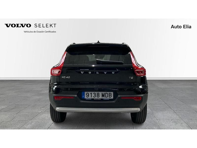 Usado Volvo XC40 129 CV (94 kW) 2022 Negro SUV