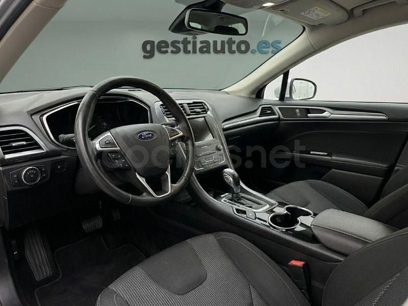 Usado Ford Mondeo Titanium 187 CV (137 kW) 2019 Marrón Berlina