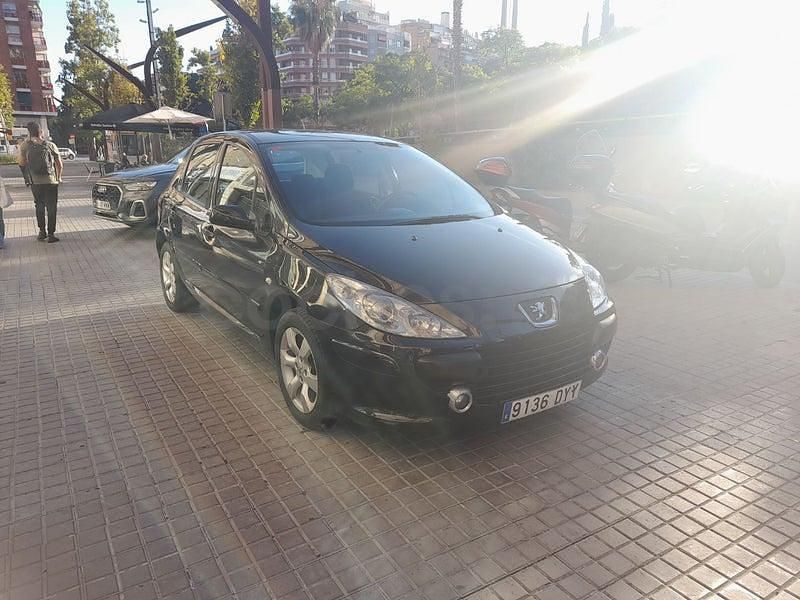 Usado Peugeot 307 110 CV (80 kW) 2006 Negro Berlina