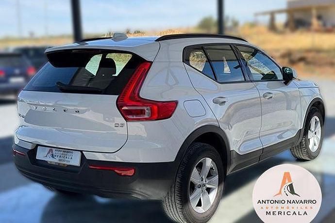 Usado Volvo XC40 Momentum 150 CV (110 kW) 2020 SUV