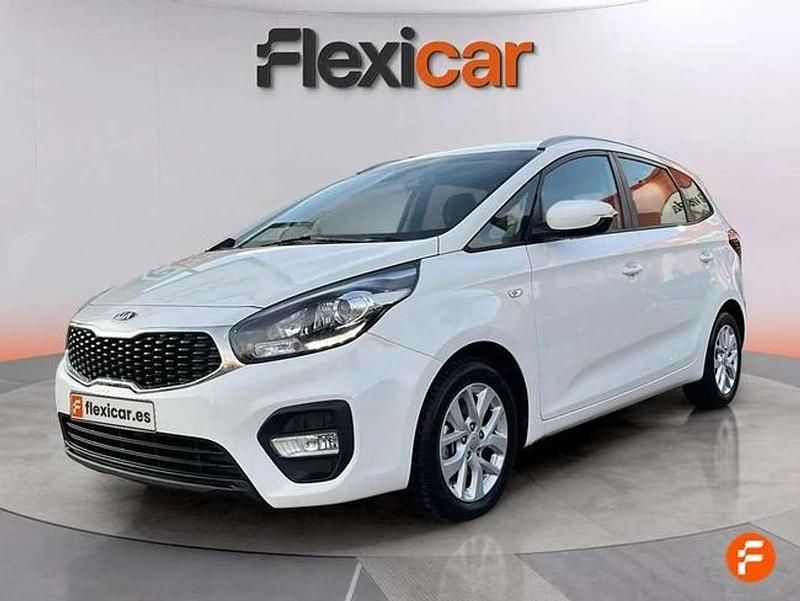 Usado Kia Carens 136 CV (100 kW) 2018 Blanco Monovolumen