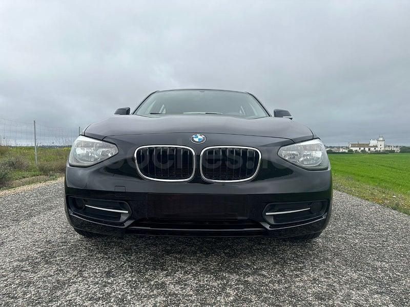 Usado BMW 114 Sport Line 102 CV (75 kW) 2012 Negro Utilitario