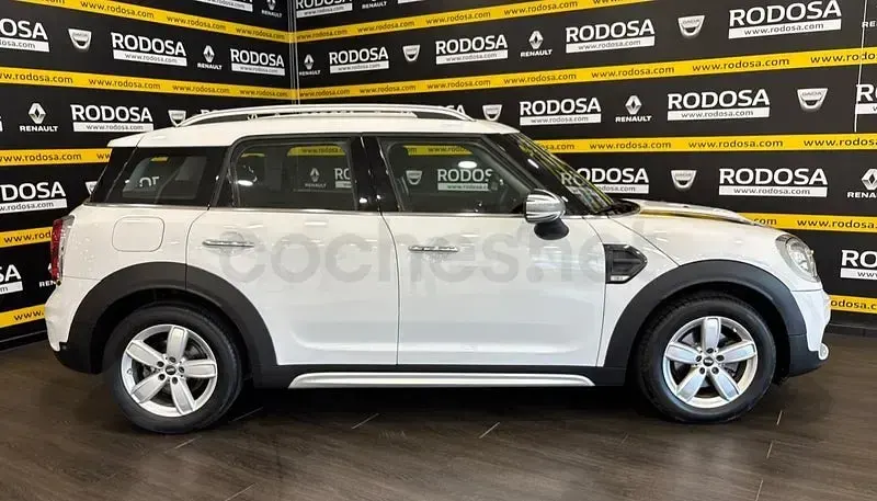 Usado Mini Cooper Countryman 136 CV (100 kW) 2019 Blanco SUV