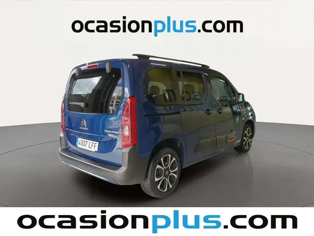 Usado Citroën Berlingo Shine 102 CV (75 kW) 2020 Azul Monovolumen