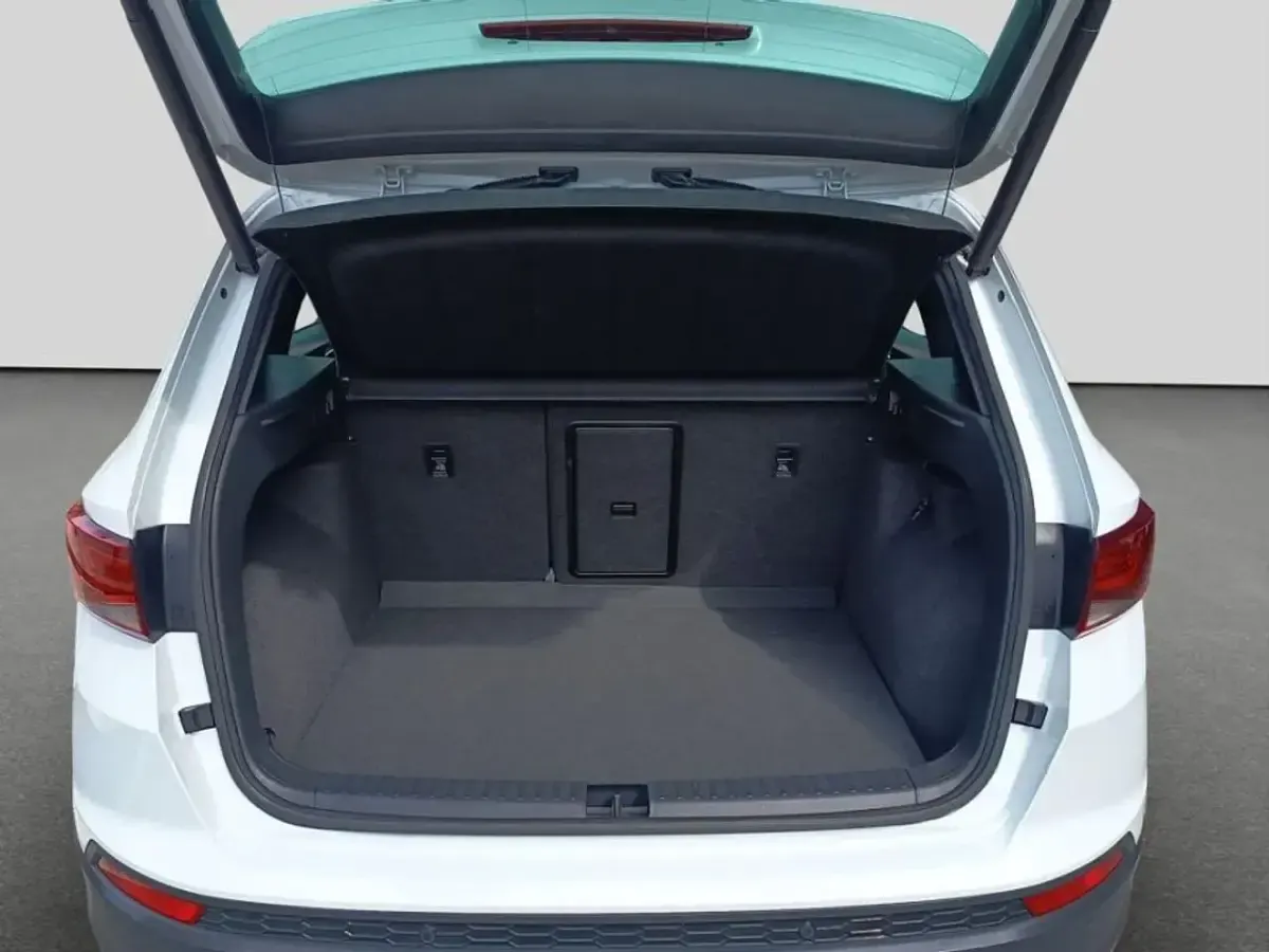Usado Seat Ateca 4Drive 150 CV (110 kW) 2018 Blanco SUV