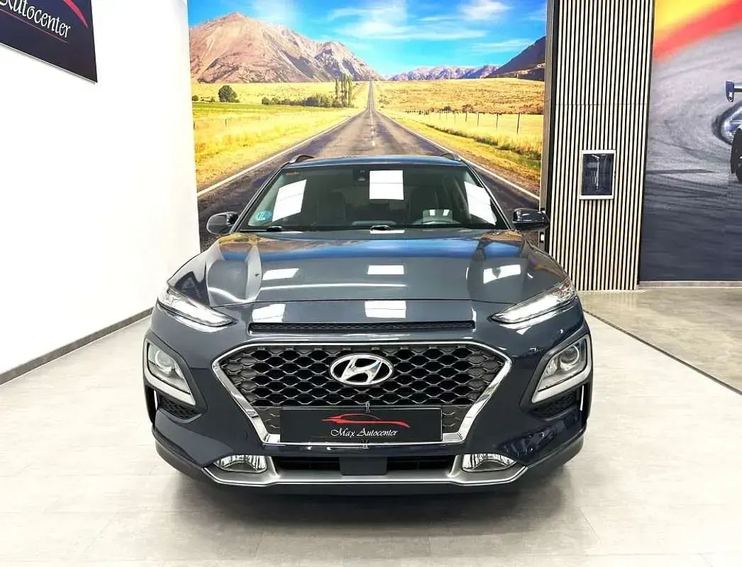 Usado Hyundai Kona 141 CV (103 kW) 2020 Gris / plata SUV