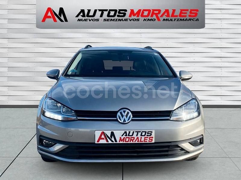 Usado VW Golf VII Advance 115 CV (84 kW) 2020 Gris / plata Familiar