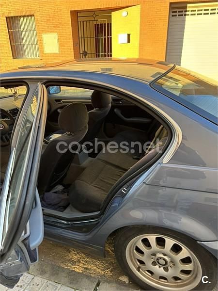 Käytetty BMW 320 170 HP (125 kW) 2001 Sininen Sedan