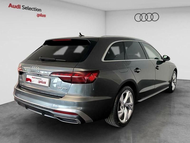 Usado Audi A4 S-Line 163 CV (119 kW) 2023 Gris Familiar