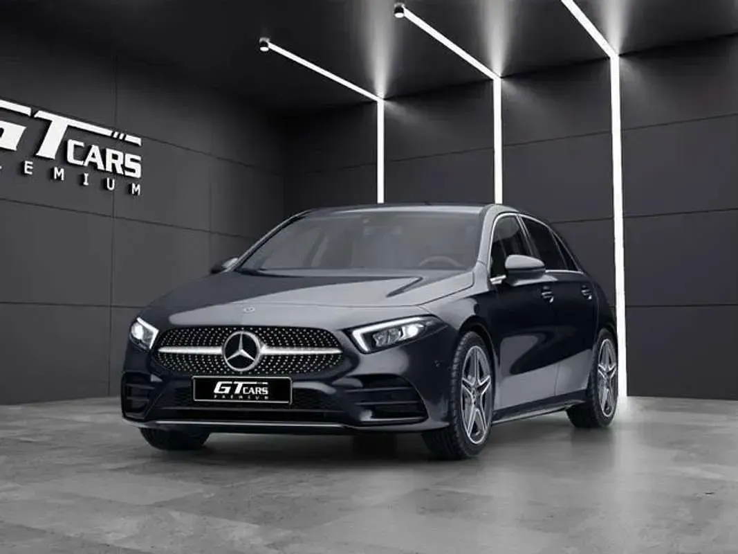 Occasion Mercedes A200 AMG 163 PK (119 kW) 2022 Zwart Sedan