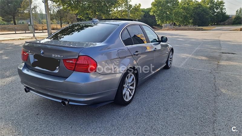 Usado BMW 335 286 CV (210 kW) 2009 Gris / plata Berlina