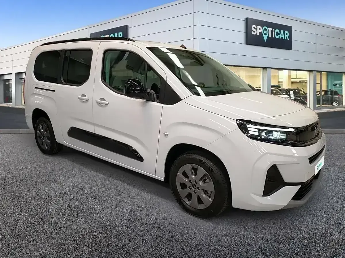 Usado Opel Combo S 130 CV (95 kW) 2024 Blanco Monovolumen