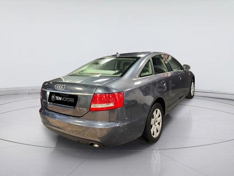 Usado Audi A6 190 CV (139 kW) 2009 Gris / plata Berlina