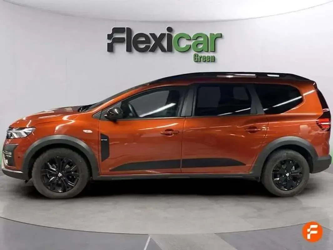 Käytetty Dacia Jogger Essentiel 101 HP (74 kW) 2022 Oranssi Tila-auto