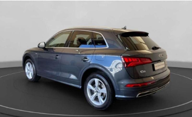 Usado Audi Q5 Advanced 299 CV (219 kW) 2020 Gris SUV