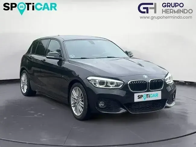 Usado BMW 118 Comfort Edition 150 CV (110 kW) 2018 Negro Utilitario