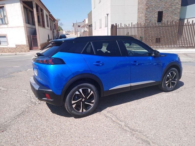 Usado Peugeot 2008 GT 130 CV (95 kW) 2024 Azul SUV