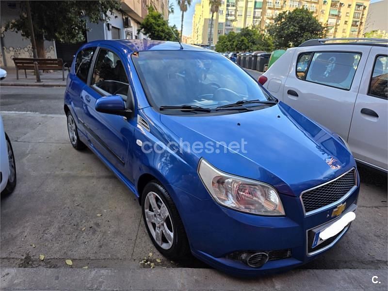 Usado Chevrolet Aveo LS 101 CV (74 kW) 2011 Azul Berlina