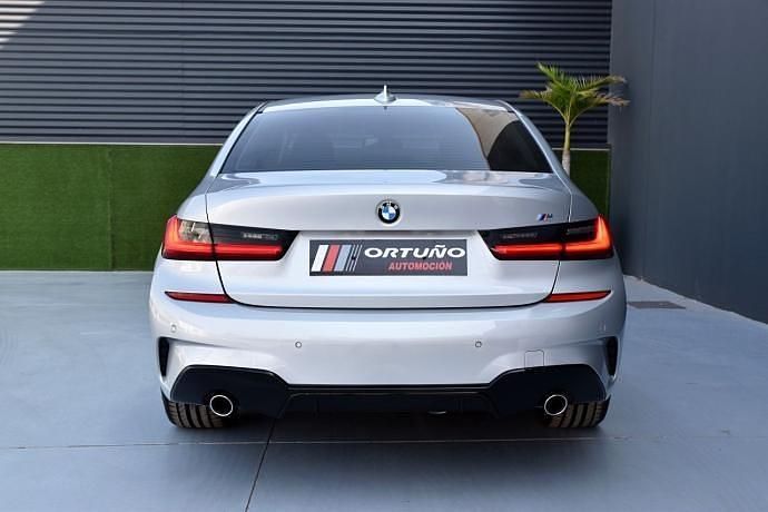 Usado BMW 318 Comfort Edition 174 CV (127 kW) 2020 Berlina