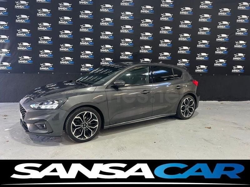 Usado Ford Focus ST-Line X 120 CV (88 kW) 2020 Gris / plata Berlina