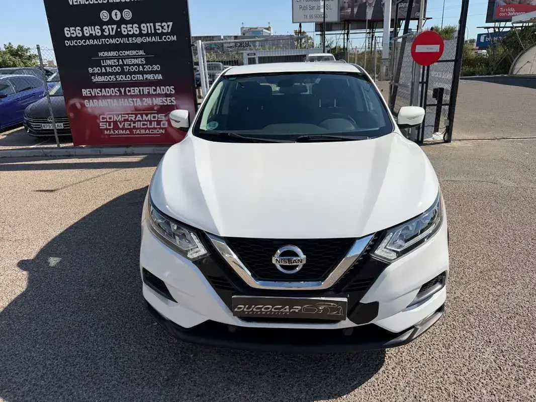 Usado Nissan Qashqai Acenta 150 CV (110 kW) 2019 Beige SUV