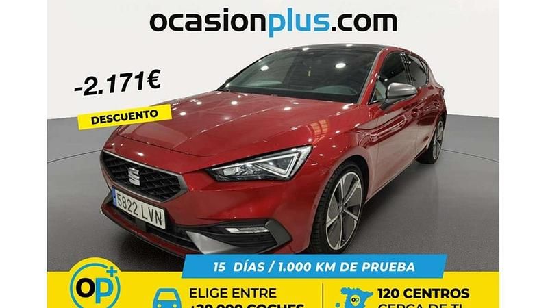 Usado Seat Leon FR 150 CV (110 kW) 2021 Rojo Utilitario