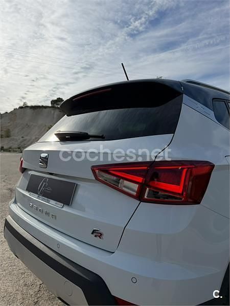 Usado Seat Arona FR 115 CV (84 kW) 2019 Blanco SUV