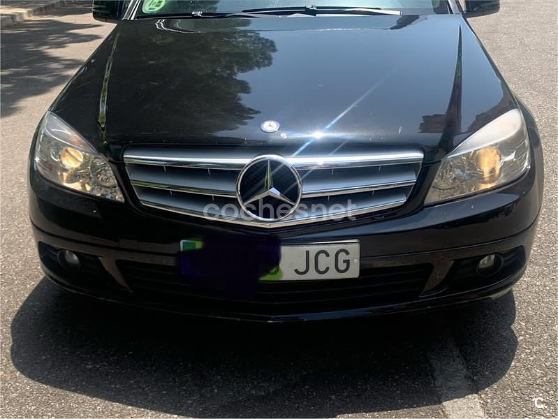 Negro Usado 2011 Mercedes C200 Avantgarde Familiar | 7850 € - Imagen 1/4