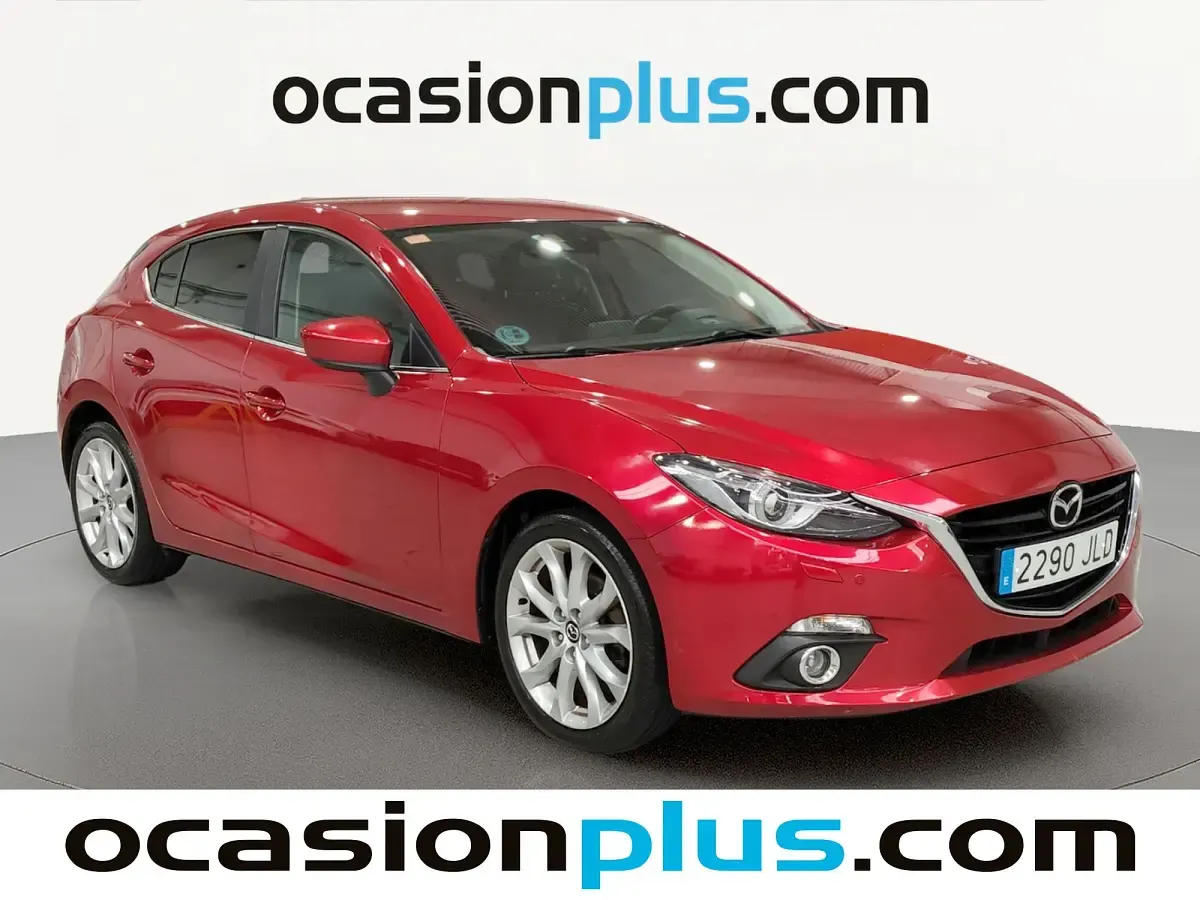 Usado Mazda 3 Luxury 120 CV (88 kW) 2016 Rojo Utilitario
