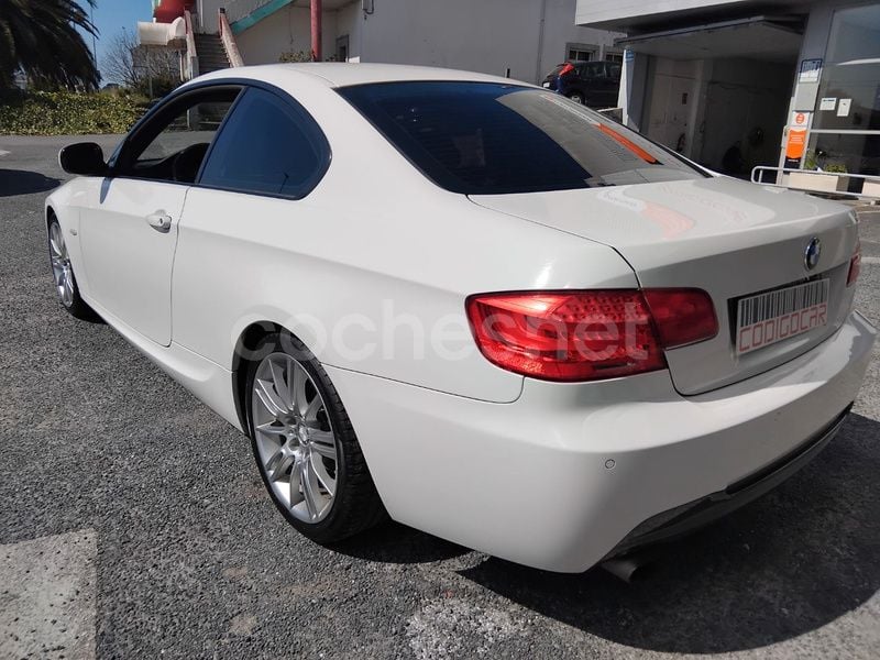 Usado BMW 320 184 CV (135 kW) 2011 Blanco Coupe