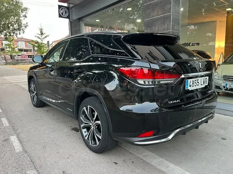 Usado Lexus RX450h Executive Line 313 CV (230 kW) 2022 Negro SUV
