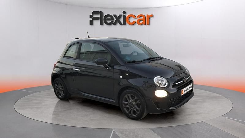 Usado Fiat 500 Club 71 CV (52 kW) 2022 Negro Berlina