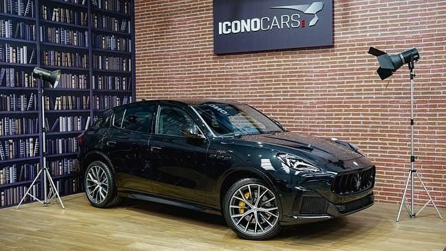 Negro Usado 2023 Maserati Grecale SUV | 99.800 € (Precio justo) - Imagen 1/4