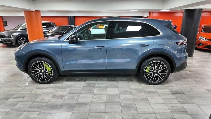 Usado Porsche Cayenne 462 CV (339 kW) 2019 Azul SUV