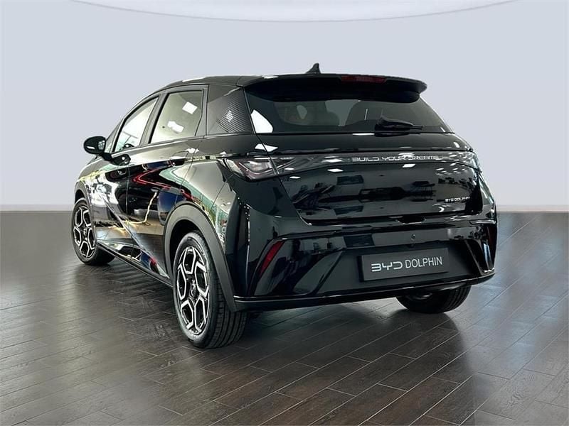 Nuevo BYD Dolphin Comfort 150 kW (204 CV) 2025 Jet black Utilitario