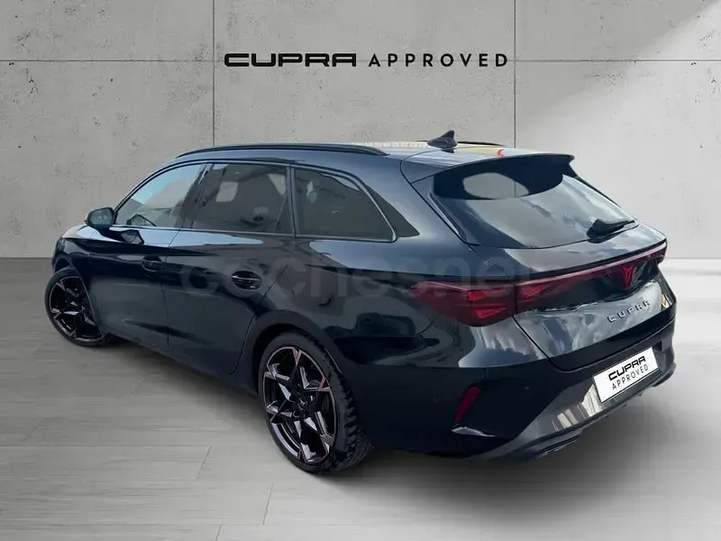 Usado Cupra Leon 150 CV (110 kW) 2025 Negro Familiar