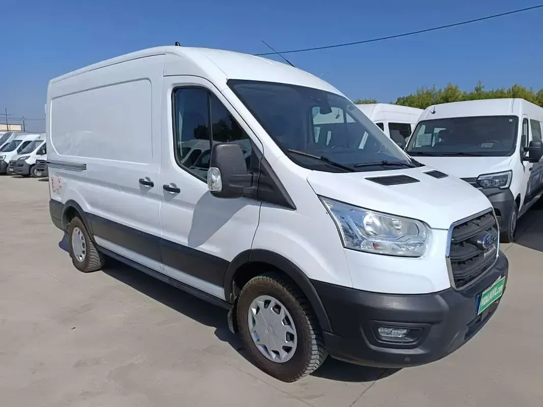 Usado Ford Transit 131 CV (96 kW) 2021 Blanco Van