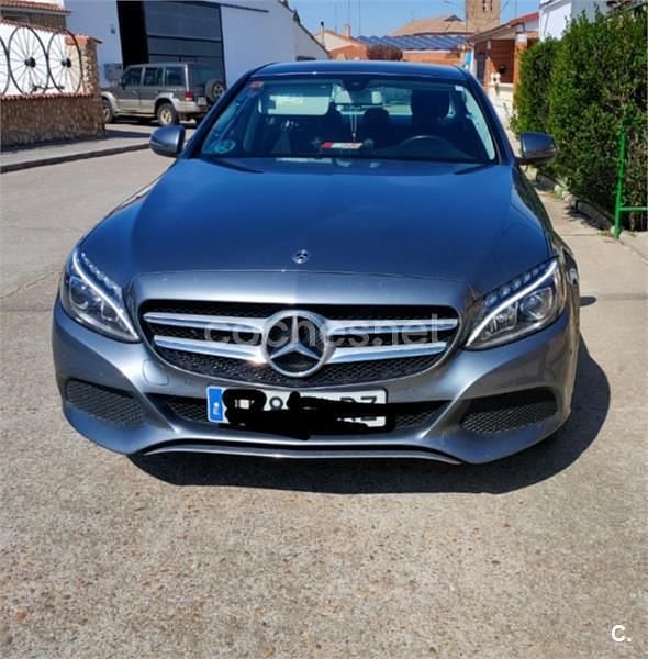 Usado Mercedes C200 136 CV (100 kW) 2017 Gris / plata Berlina