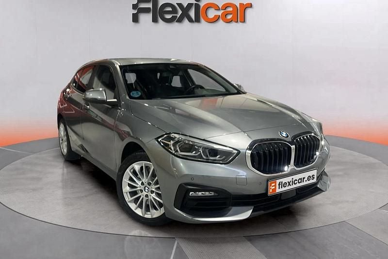 Usado BMW 116 116 CV (85 kW) 2024 Gris Utilitario