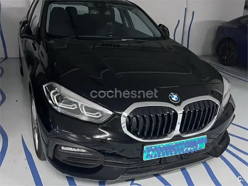 Usado BMW 118 140 CV (102 kW) 2021 Negro Berlina