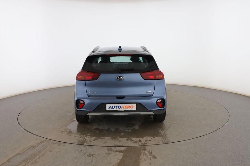 Usado Kia Niro 141 CV (103 kW) 2020 Azul SUV