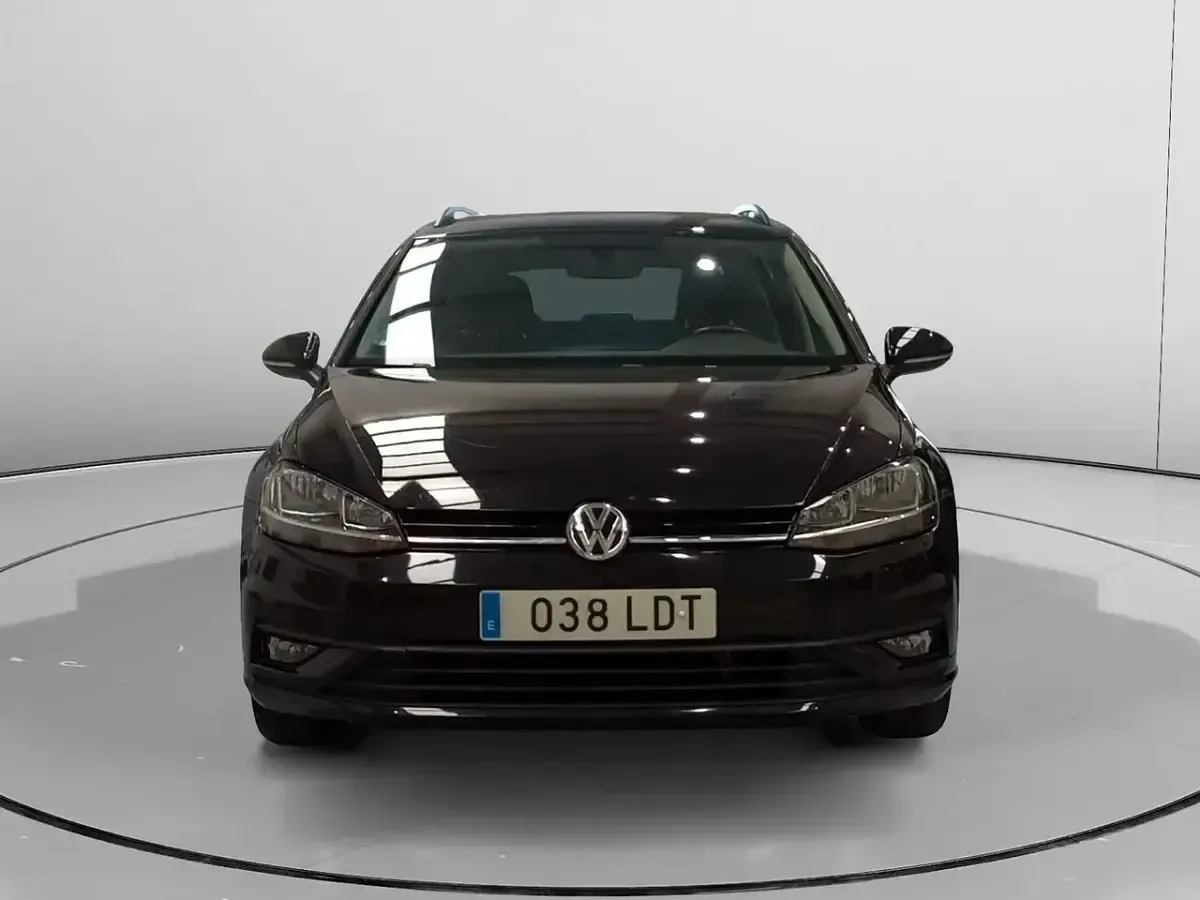 Usado VW Golf VII Edition 116 CV (85 kW) 2019 Negro Familiar