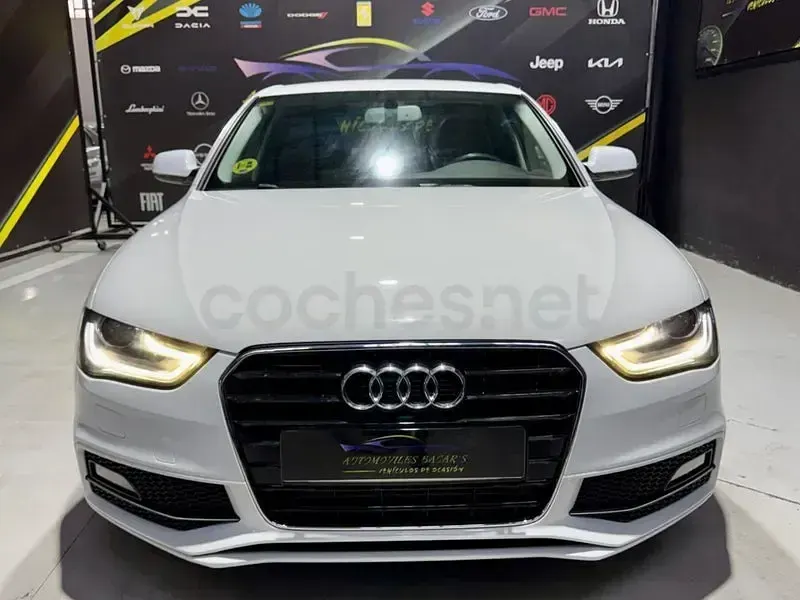 Usado Audi A4 S-Line 150 CV (110 kW) 2015 Blanco Berlina