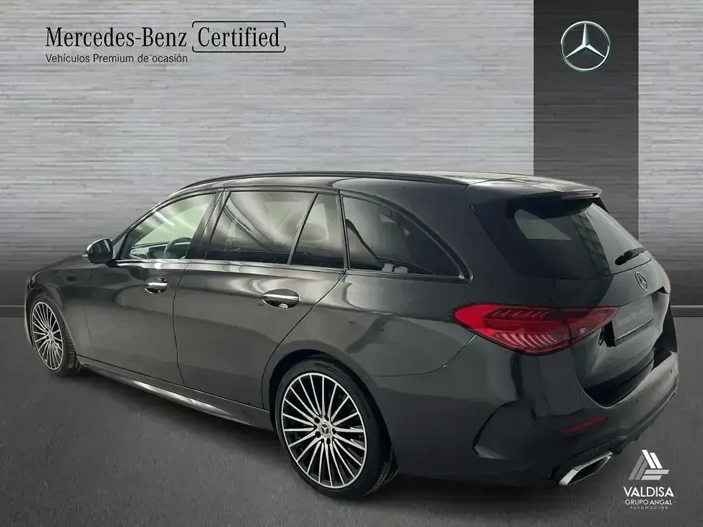 Usado Mercedes C220 AMG line 200 CV (147 kW) 2021 Gris Familiar