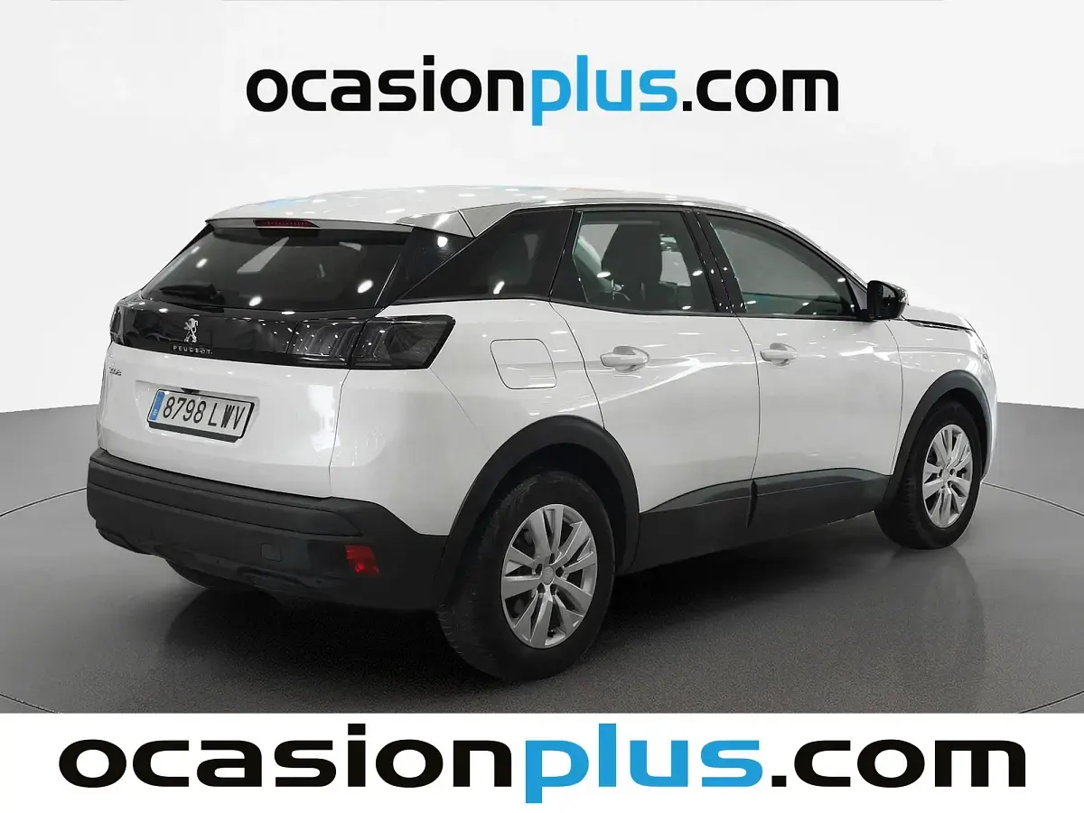 Usado Peugeot 3008 Active 131 CV (96 kW) 2022 Blanco SUV