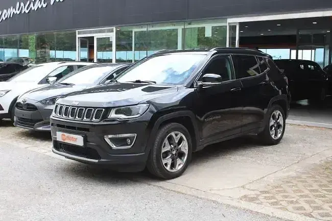 Usado Jeep Compass Limited 140 CV (102 kW) 2020 Negro SUV
