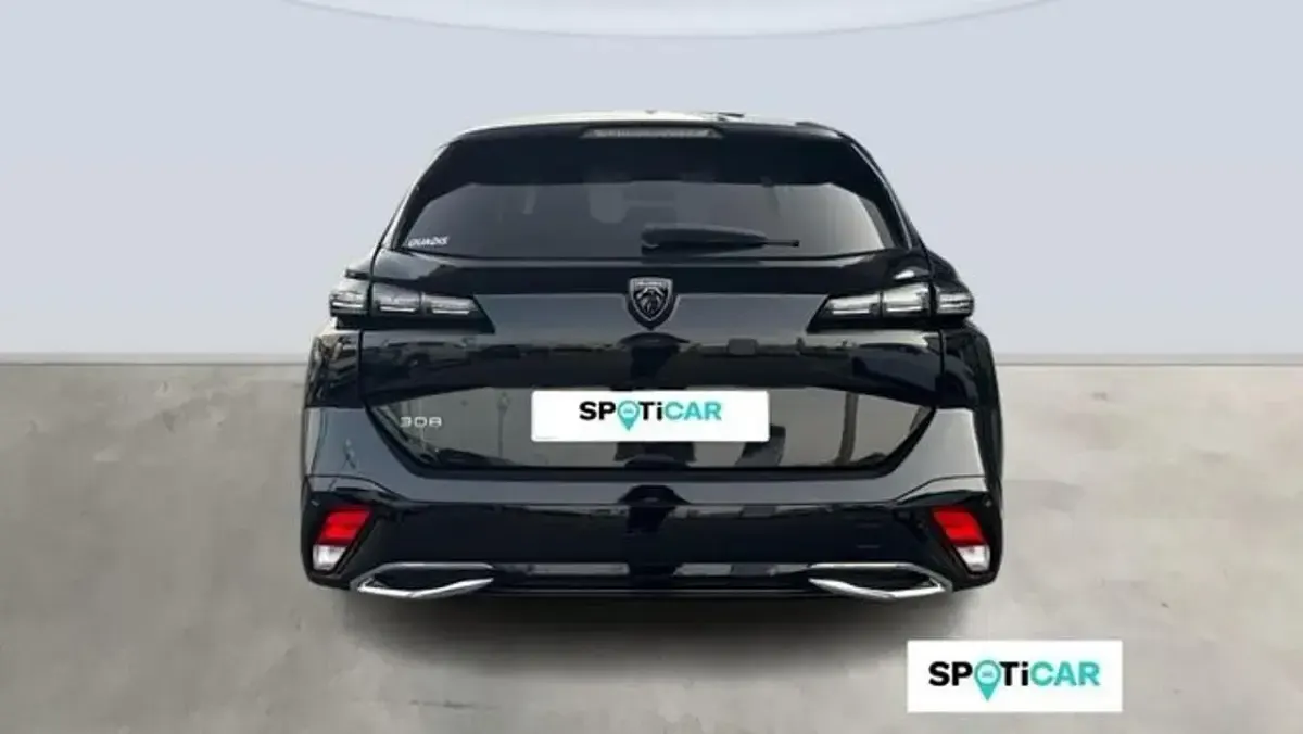 Usado Peugeot 308 Allure 130 CV (95 kW) 2024 Negro Berlina
