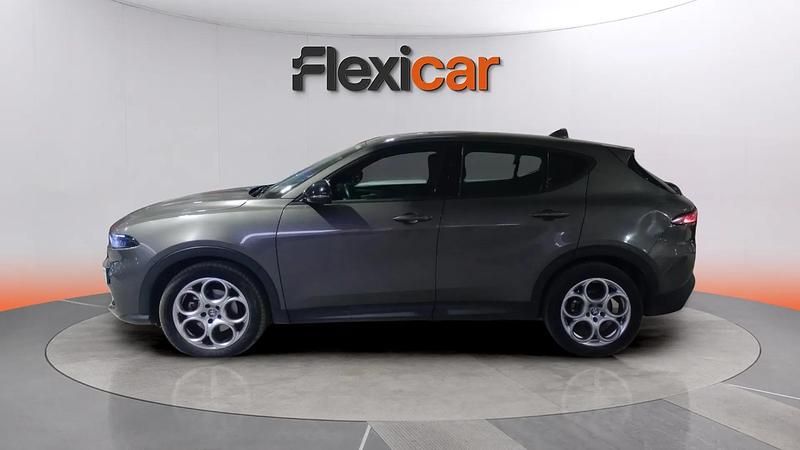 Usado Alfa Romeo Tonale Sprint 131 CV (96 kW) 2023 Gris SUV